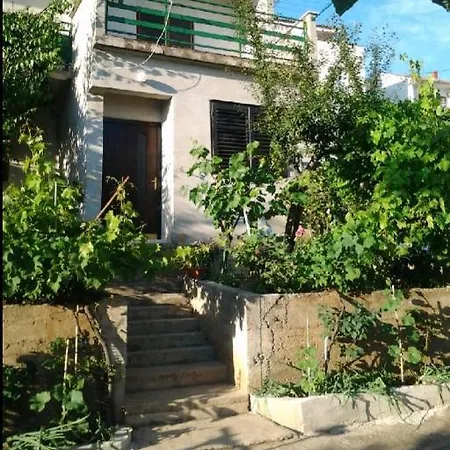 דירה Josip With Beautiful Sea View