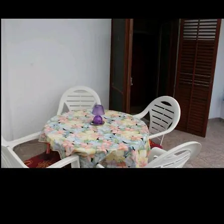 Josip With Beautiful Sea View דירה