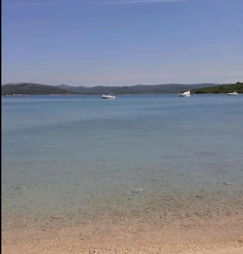 アパート Josip With Beautiful Sea View