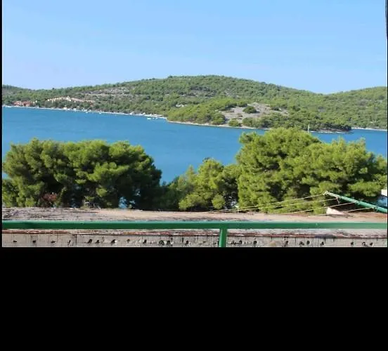 Josip With Beautiful Sea View *