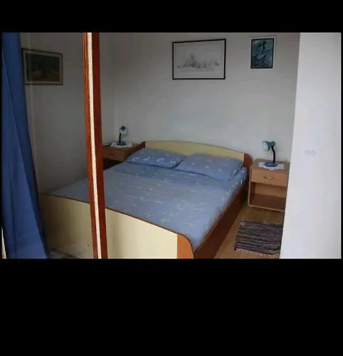 アパート Josip With Beautiful Sea View ティスノ