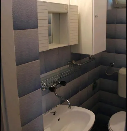 Josip With Beautiful Sea View アパート